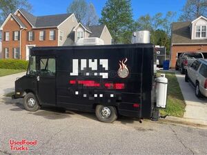 Well Maintained - Chevrolet P30 Step Van Food Truck | Mobile Food Unit