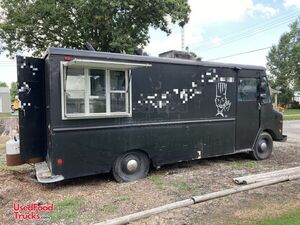 Chevrolet P30 21' Mechanically Sound Food Truck / Used Mobile Kitchen