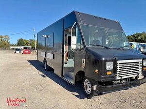 Versatile - 2006 Ford All-Purpose Food Truck Mobile Food Unit