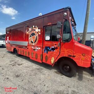 2005 Workhorse P42 All-Purpose Food Truck | Mobile Food Unit.