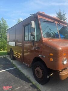 2007 14' Workhorse P42 All-Purpose Food Truck Mobile Kitchen Unit