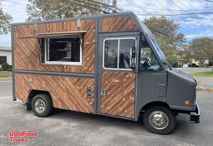 Low Mileage 2018 Ford F-59 18.5' Mobile Kitchen Food Truck.