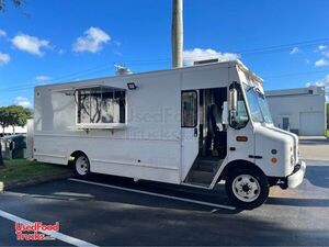 2005 Workhorse P42 Step Van Food Truck | Mobile Food Unit