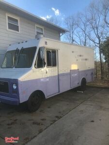 Ready to be Personalized Used GMC Grumman Step Van Food Truck for Sae