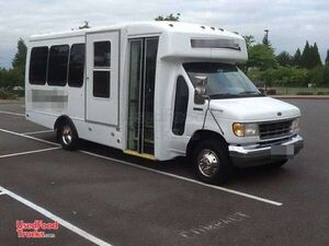 1993 - Ford E-350 Espresso Mini-Bus.