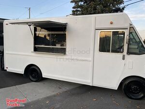 Chevrolet Utilimaster Kitchen Food Truck with Pro Fire Suppression System