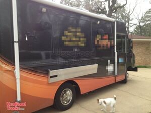 2013 GMC Mobile Kitchen Food Truck