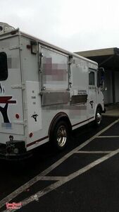 Grumman Olsen Chevy P30 Mobile Kitchen Food Truck.