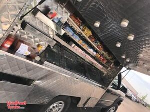 2003 Chevy Silverado 2500 Lunch Serving Food Truck / Canteen-Style Vending Unit.
