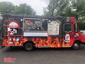 2013 25' Chevrolet Workhorse Step Van Food Truck with Commercial Kitchen.