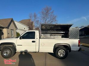 Used - GMC 2500 Lunch Serving Food Truck | Mobile Food Unit