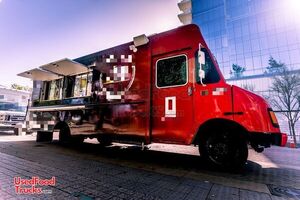 2005 26' Workhorse All-Purpose Food Truck with Pro Fire System