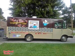 24' GMC Food Truck.