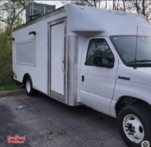 LOW MILES 2023 22' Ford E350 All-Purpose Food Truck Mobile Vending Unit
