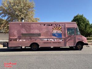 Fully Established and Turnkey Ready 26' Diesel Chevrolet Wood Fired Pizza Truck.