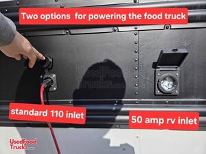 Versatile - GMC 3800 All-Purpose Food Truck Mobile Vending Unit