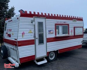 Used Ice Cream Concession Trailer/ Soft Serve Concession Trailer with Restroom