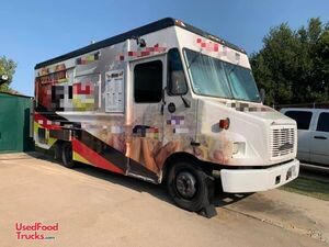 Ready to Cook Freightliner Mobile Kitchen / Used Food Truck