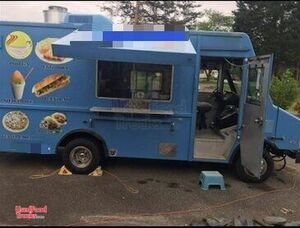 20' Chevrolet P30 Diesel Step Van Food Truck / Used Mobile Kitchen.