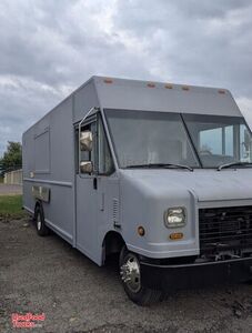 2009 24' Ford E-450 All-Purpose Food Truck Mobile Vending Unit