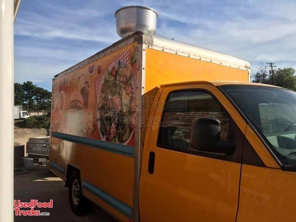 2013 GMC Savana 3500 Box Truck Kitchen on Wheels / Used Mobile Food Unit.
