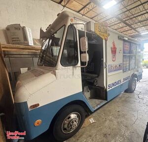 18' Chevrolet P30 Soft Serve Ice Cream Truck Mobile Vending Unit