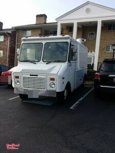 NSF Approved Chevy Food Truck Mobile Kitchen