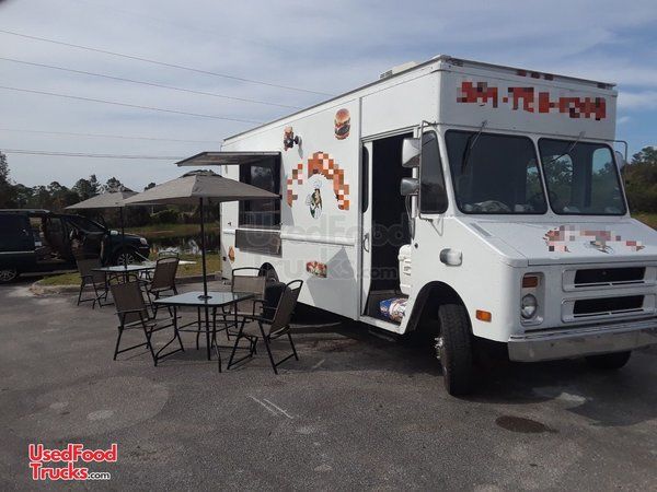 Chevy P30 Workhorse Step Van Mobile Kitchen Food Truck