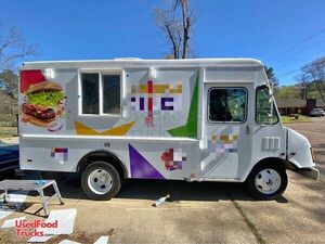 2003 Chevrolet Workhorse All-Purpose Food Truck | Mobile Food Unit