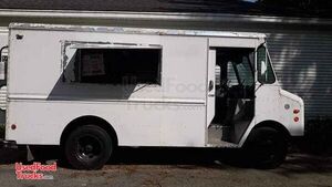 Ready to Use Chevrolet Step Van Food Truck / Used Mobile Kitchen.