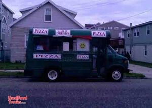 PIZZA CONCESSION BUS - MORE PICS ADDED.