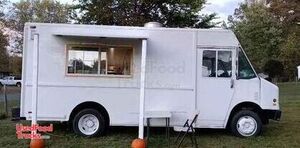 2000 Freightliner Diesel Step Van Kitchen Street Food Truck