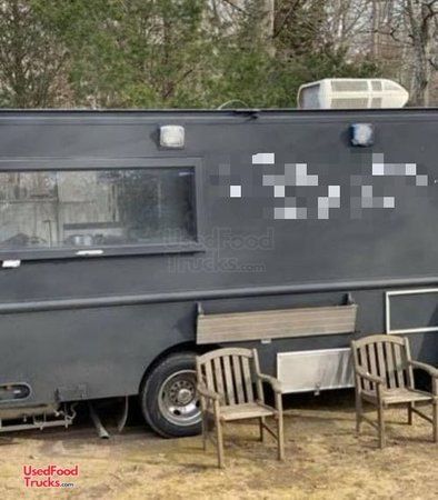 Fully Operational Used Chevy P30 Step Van Kitchen Food Truck.