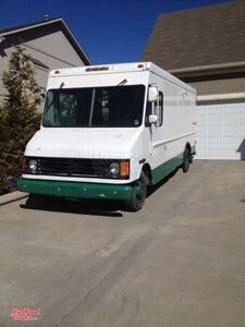 2002 - Workhorse P42 Step Van for Conversion