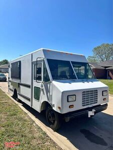 Used Chevrolet P-30 All-Purpose Food Truck Mobile Food Unit