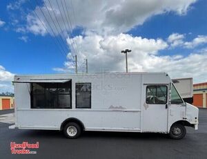 2003 Ford Basic Concession Vending Truck / Ready to Convert 25' Step Van Truck.