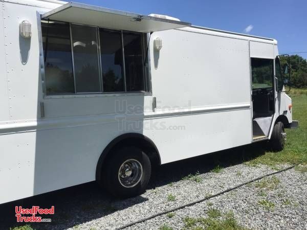 Chevrolet P30 Step Van Kitchen Food Truck / Used Kitchen on Wheels.