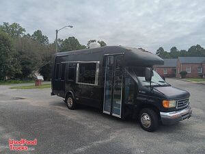 Like-New 2007 24' Ford E450 Diesel Food Truck with Pro-Fire Suppression