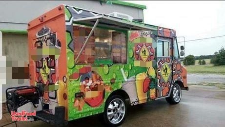 Ready to Use Chevrolet Step Van Food Truck / Kitchen on Wheels