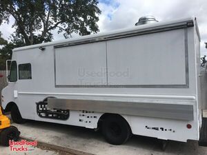 GMC P35 Used Mobile Kitchen Food Truck