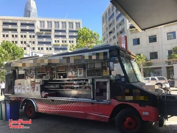 Turnkey Ready Chevrolet P30 Step Van Kitchen Food Truck/Used Mobile Kitchen