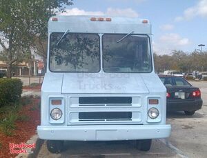 Ready to Serve Used Chevrolet P30 Step Van Kitchen Food Truck with Pro-Fire.