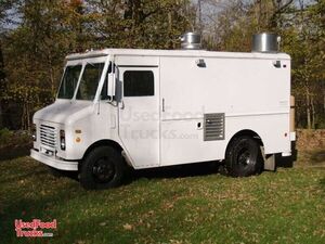 1988 - Grumman P30 Mobile Kitchen Food Truck