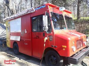 2003 18' Workhorse P42 All-Purpose Food / Taco Truck with Fire Suppression System