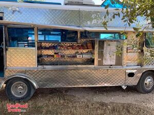 Barely Used 20' Chevrolet Food Truck w/ 2019 Kitchen Build-Out Condition