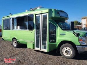 2011 20' Ford E450 Food Truck with Never Used 2021 Kitchen Build-Out.