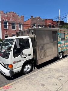 Well-Equipped GMC Diesel All-Purpose Food Truck Mobile Food Unit