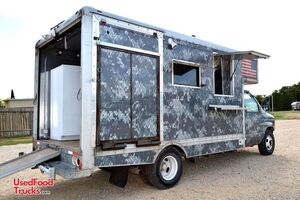 2000 Ford Econoline Cutaway Van Food Truck / Loaded Mobile Kitchen