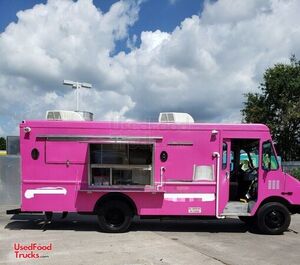 2002 18' Workhorse P42 PINK Commercial Kitchen Food Truck with Rebuilt Motor.