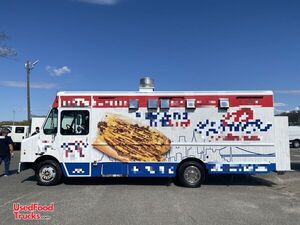 LOW MILES Fully-Loaded 2015 Ford Super Duty Step Van 26' Kitchen Food Truck.